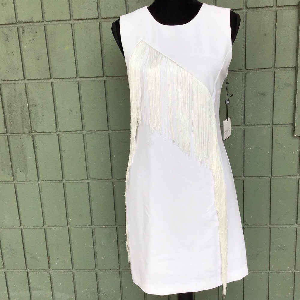 NWT- Laundry Crew Neck Sleevleless Asymmetrical Tassel Size 6.